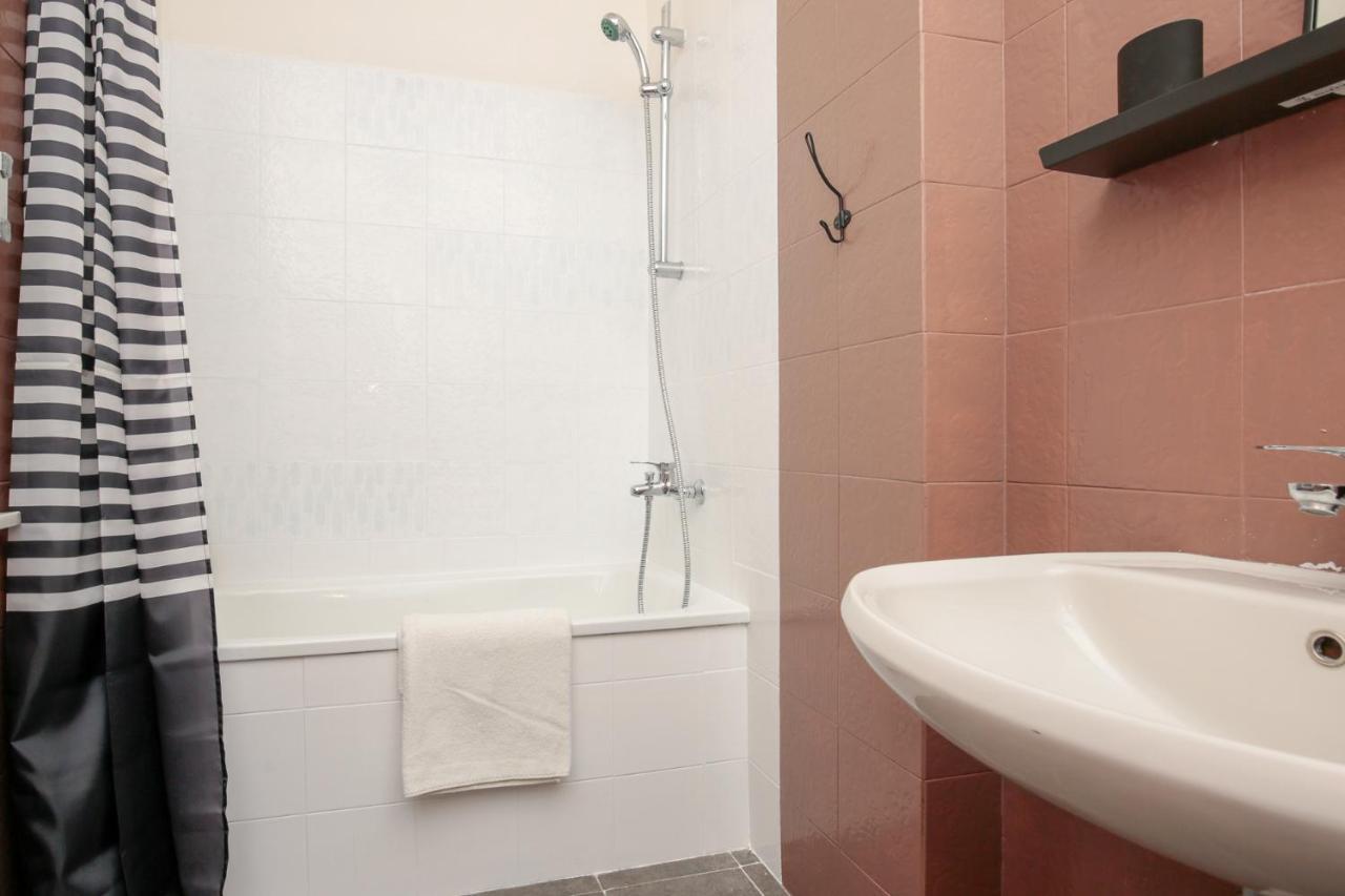 La Casa Di Marta Apartment Генуа Екстериор снимка