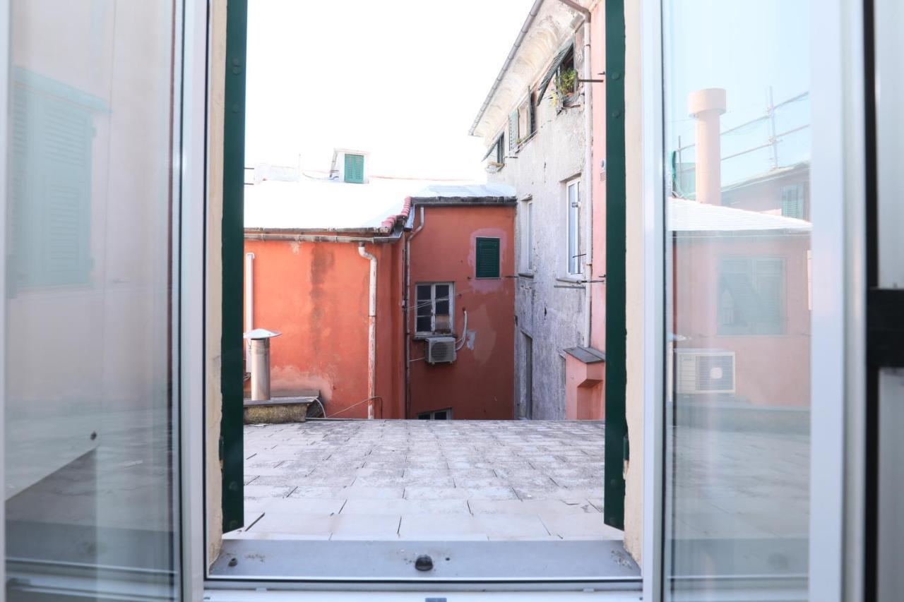 La Casa Di Marta Apartment Генуа Екстериор снимка